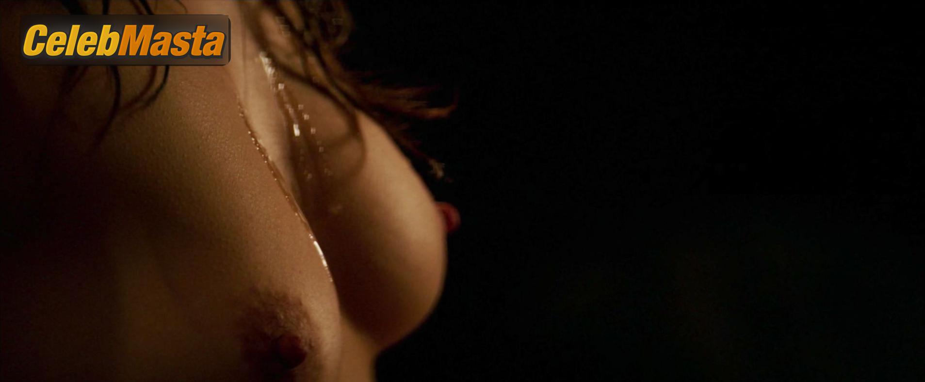 Dakota Johnson Dakota Johnson Nude Pics from the Set of Fifty Shades Darker - Photo 13 of 24