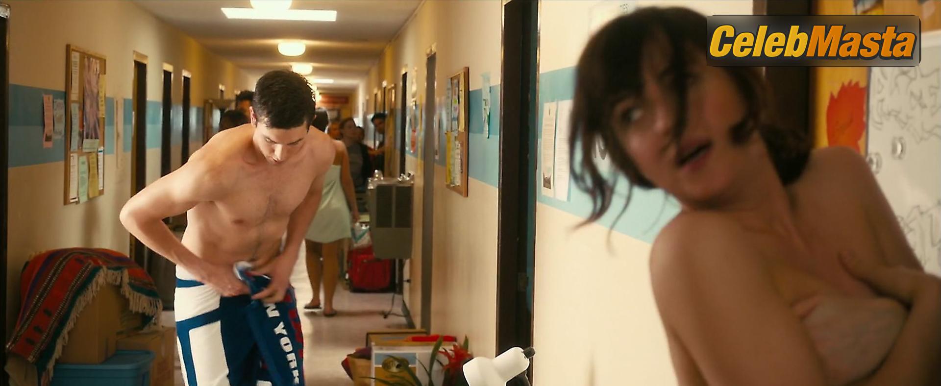 Dakota Johnson Sexy Nude Gallery from How To Be Single photo 4