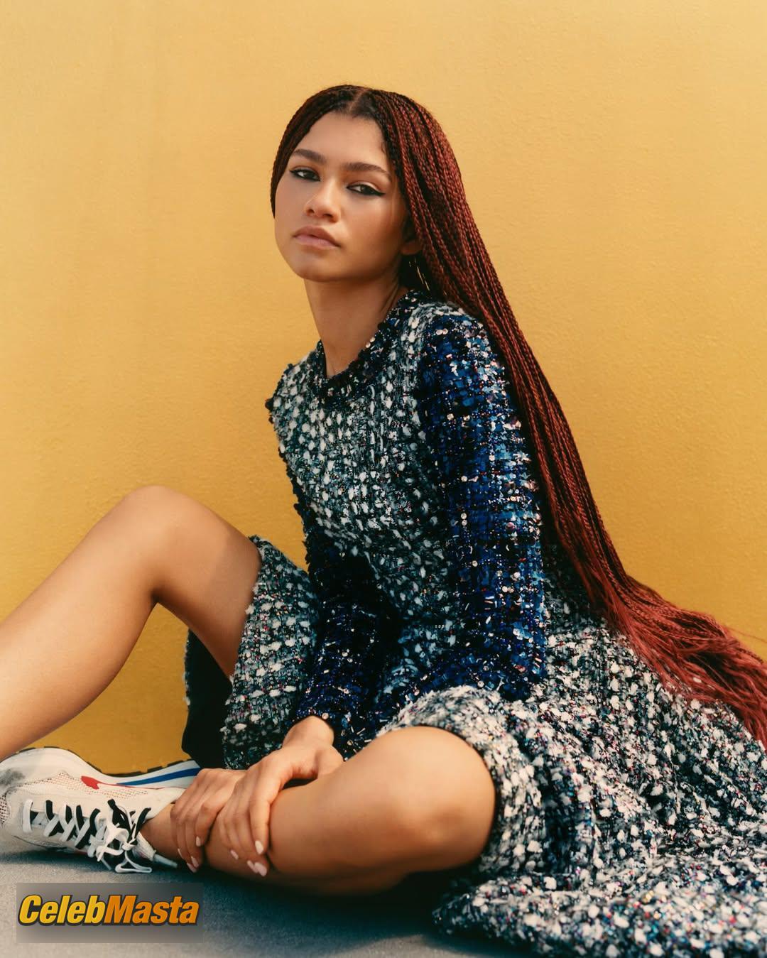 Zendaya Nude Pics from the Set of Elle Magazine photo 4