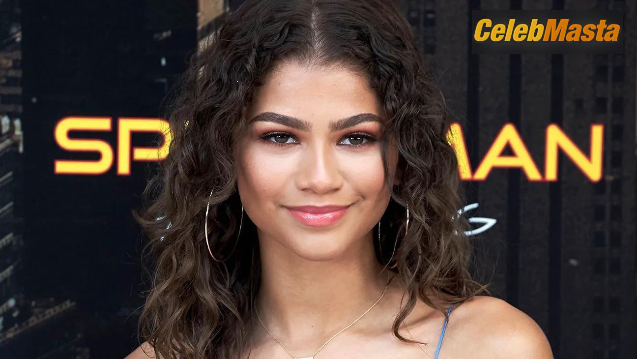 Zendaya Zendaya Sexy Nude Gallery from Spider-man Homecoming - Photo 12 of 14