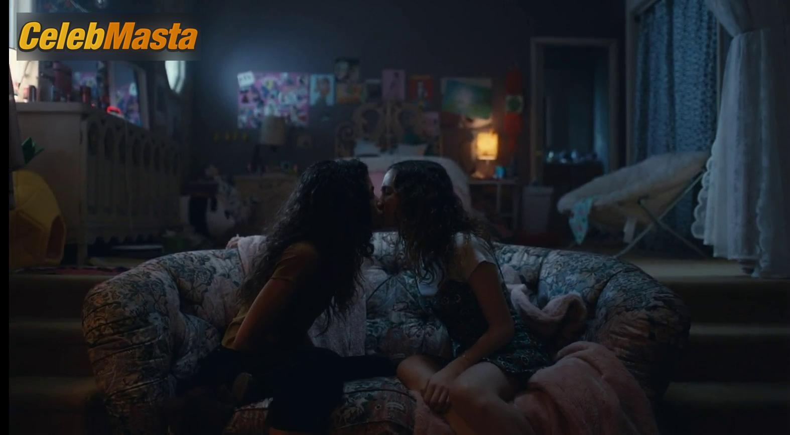 Zendaya Nude Photo Gallery: Zendaya in Euphoria - Photo 7 of 27