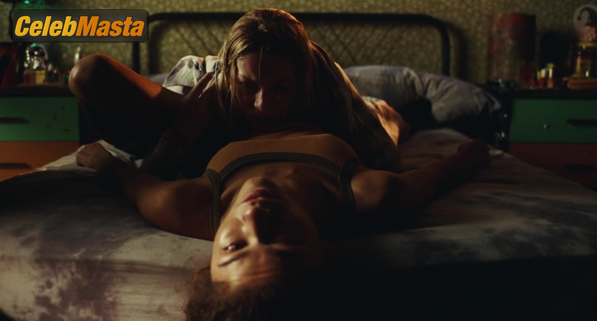 Zendaya Nude Photo Gallery: Zendaya in Euphoria - Photo 14 of 27