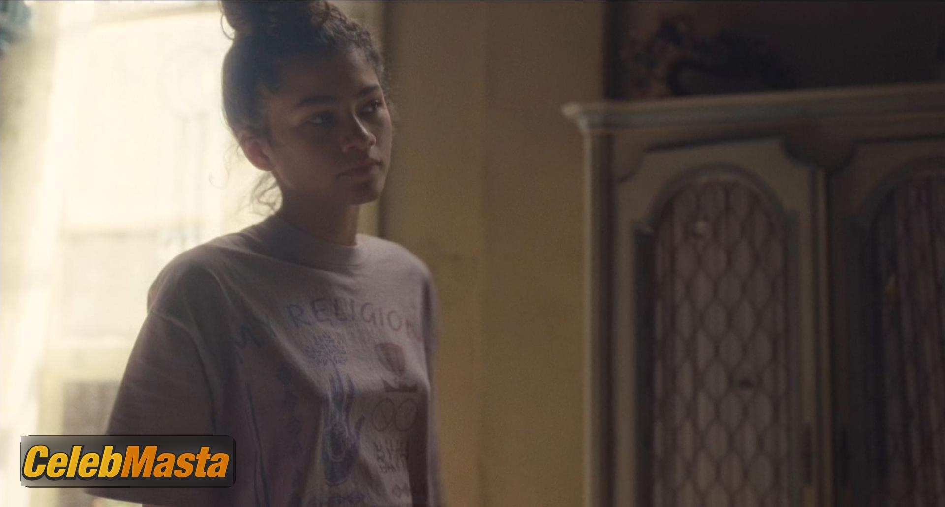 Zendaya Nude Photo Gallery: Zendaya in Euphoria - Photo 21 of 27