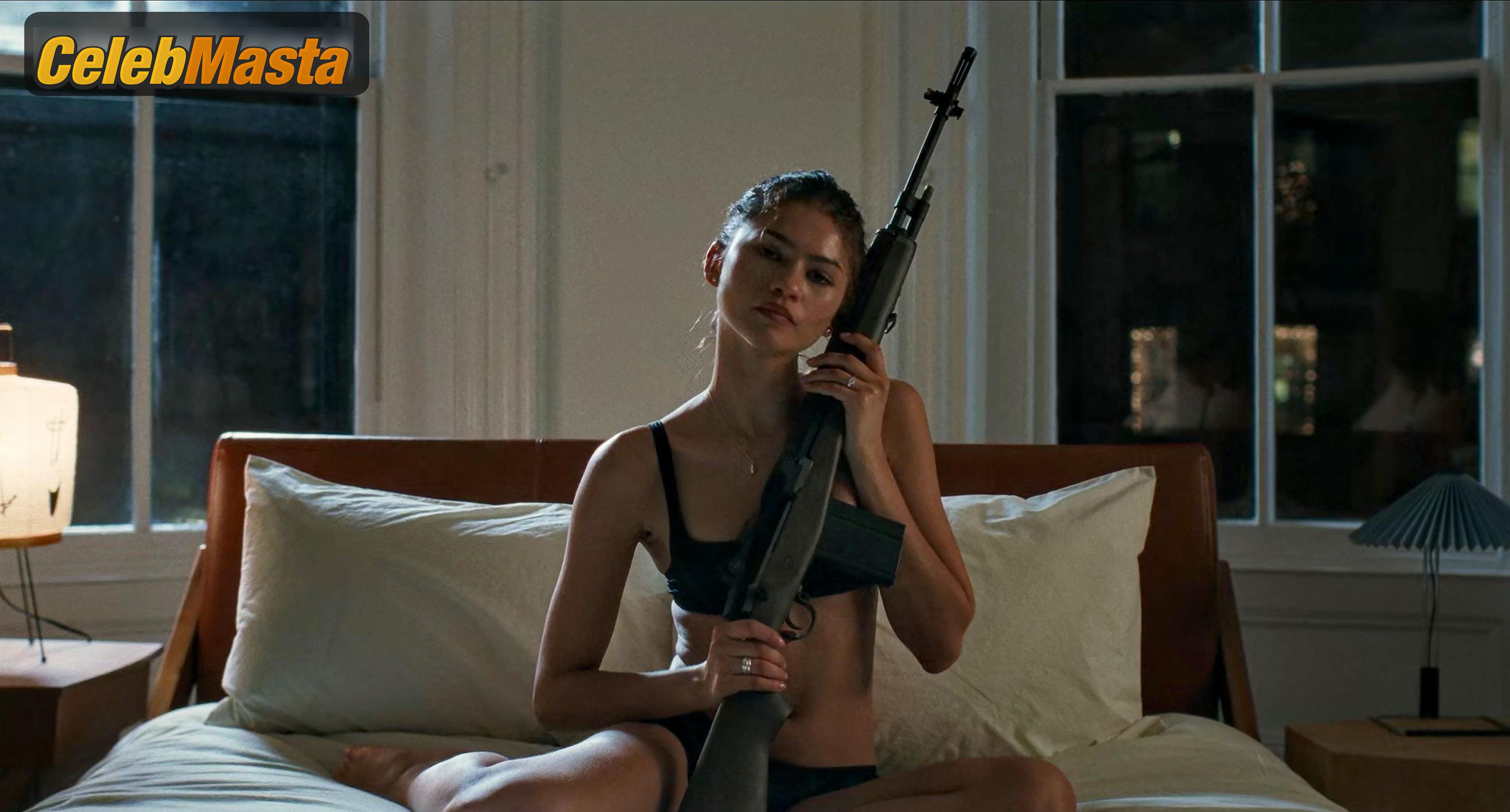 Zendaya Nude Scene Photos Gallery from The Drama photo 1