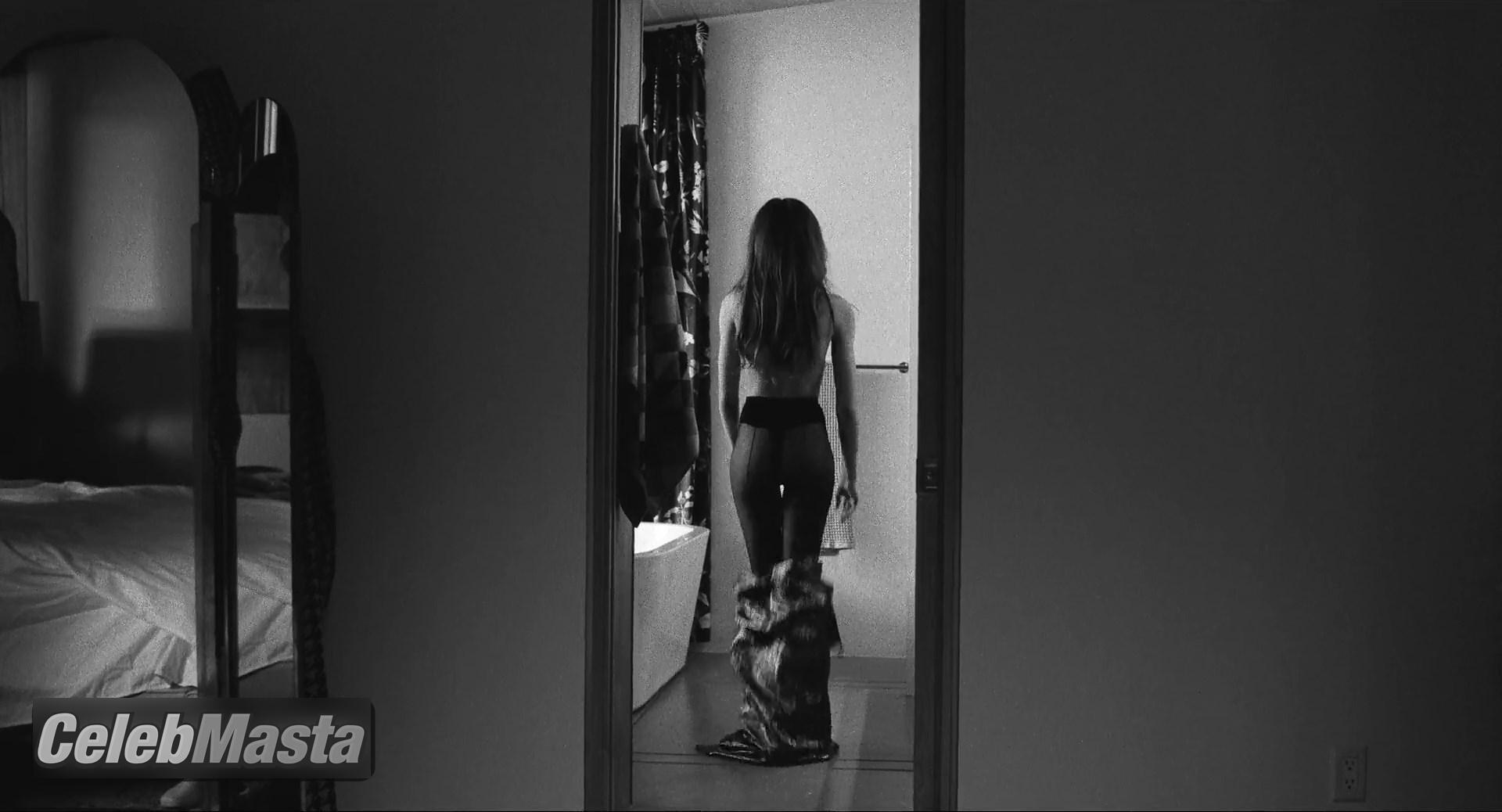 Zendaya Zendaya Nude Photos from Malcolm & Marie - Photo 9 of 57